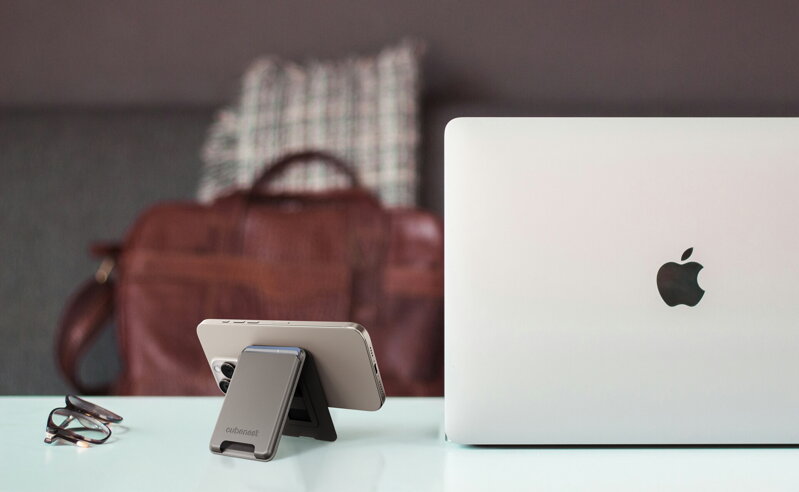 Cubenest Premium magnetische Wallet und Ständer WT01S Gold