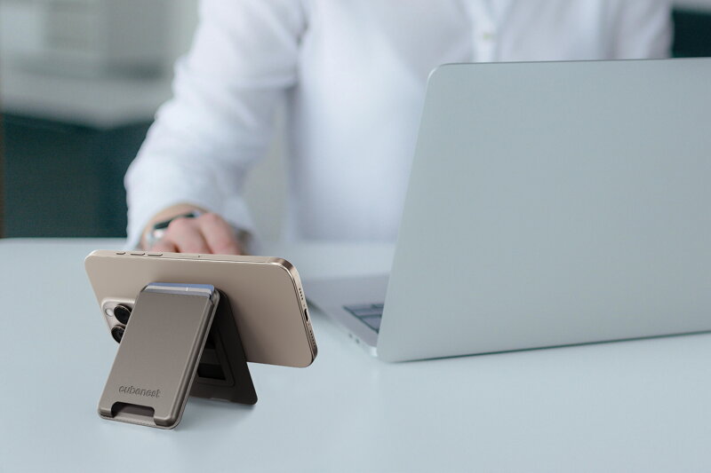 Cubenest Premium magnetische Wallet und Ständer WT01S Gold